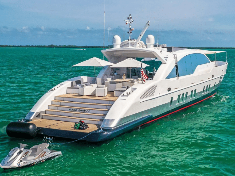 120' Tecnomar DoubleShot Hot Yacht Charters